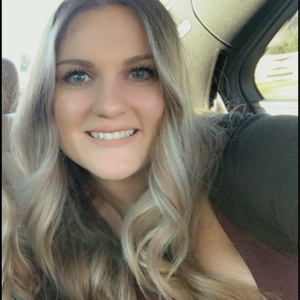 Meet your Posher, Katie